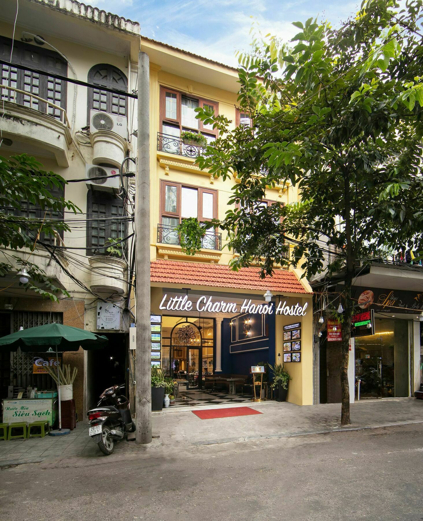 Little Charm Hanoi Hostel Buitenkant foto